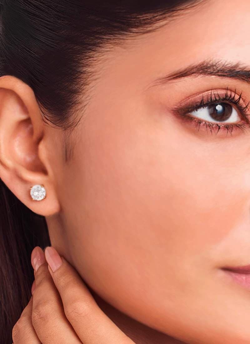 Classic Golden Solitaire Studs