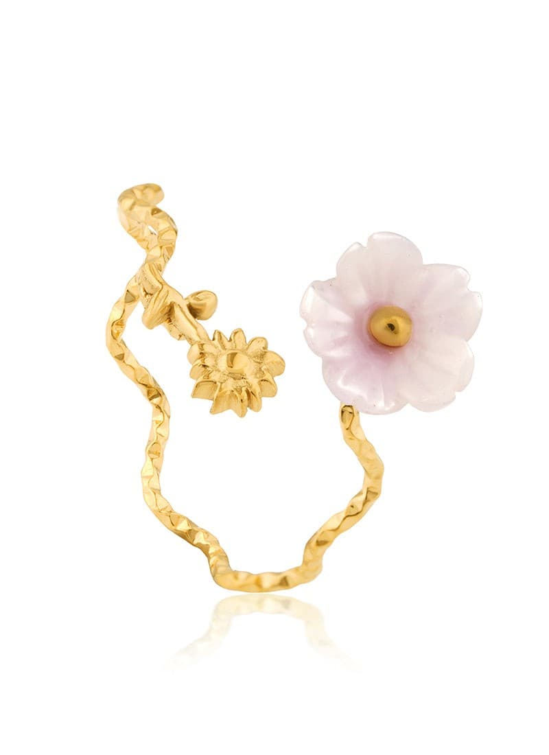 golden flora ring with pink blossom in 18k gold plating by Elra