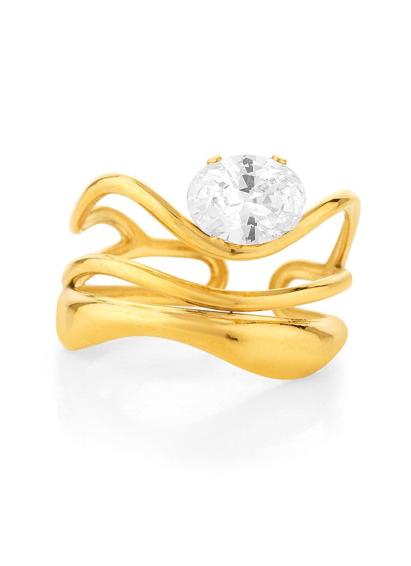 elegant gold wave ring with brilliant stone