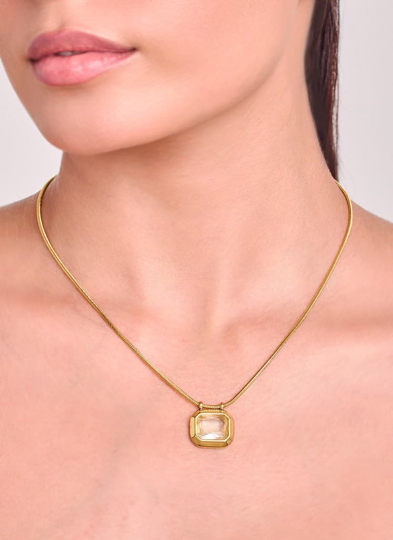 Golden Frame Necklace:White