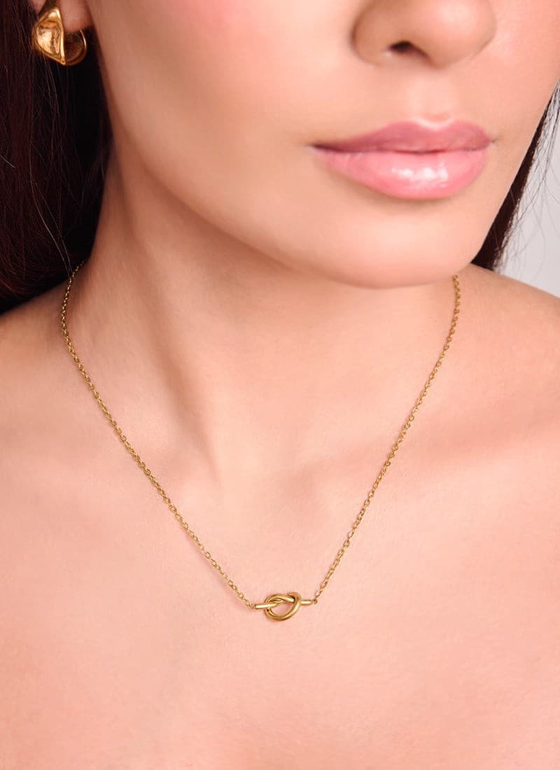 Minimal Gold Knot Necklace