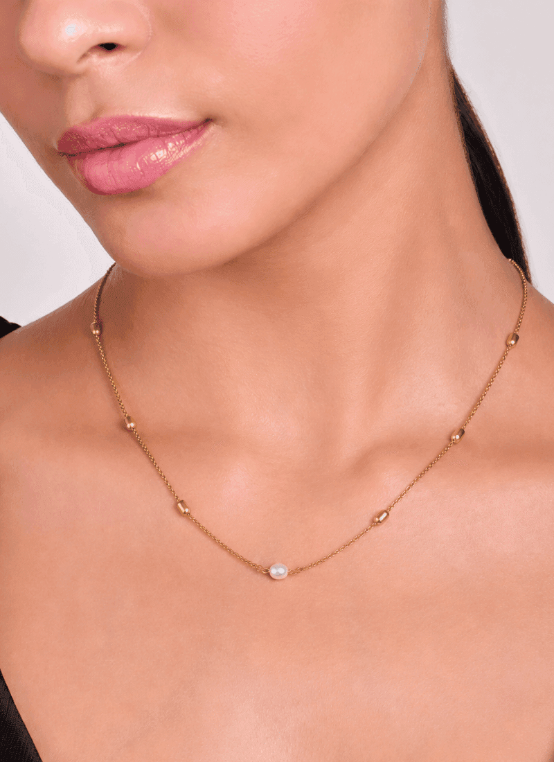 Pearl Drift Necklace